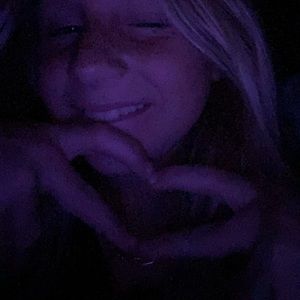 Meet your Posher, Coral